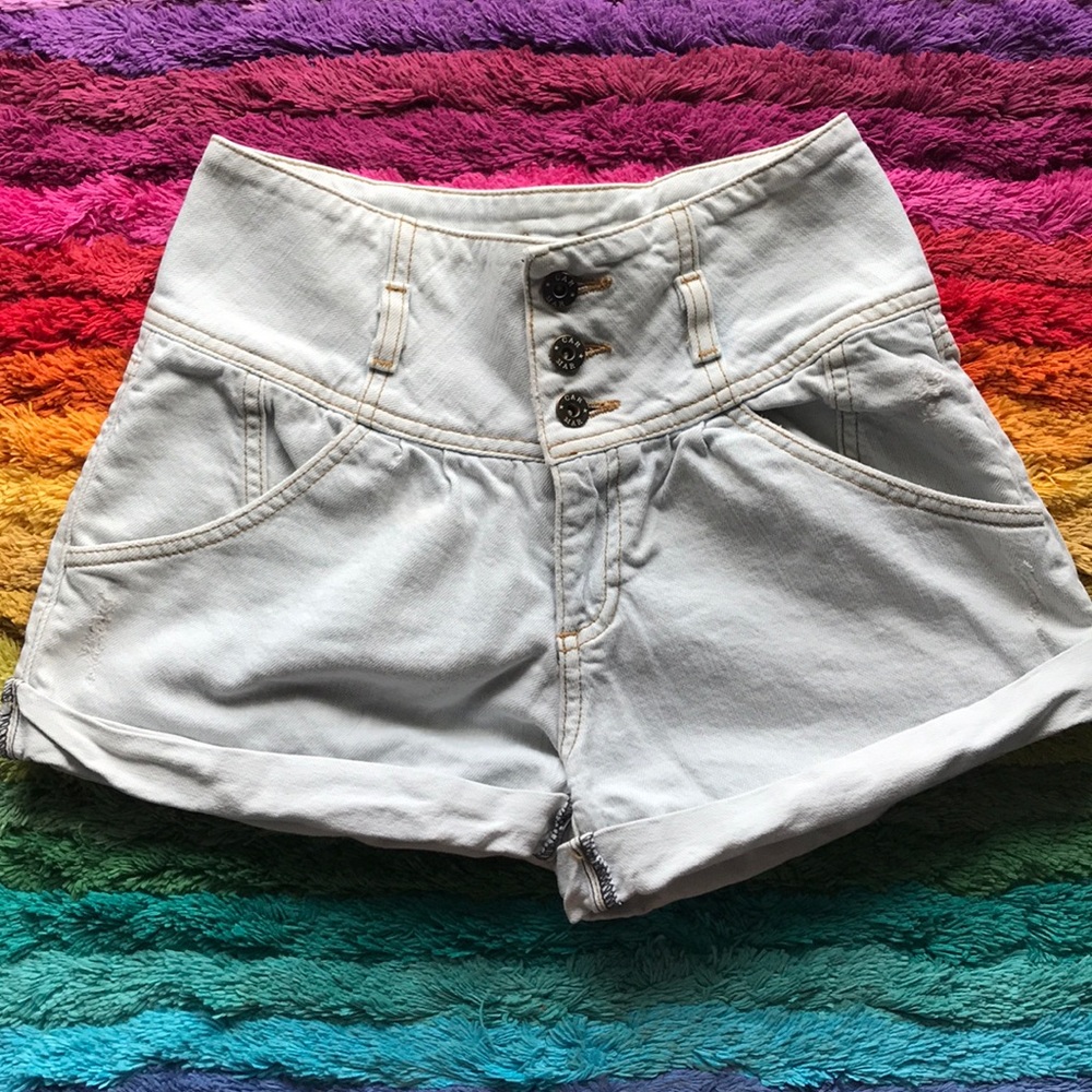 Carmar High Waisted Shorts SZ 26